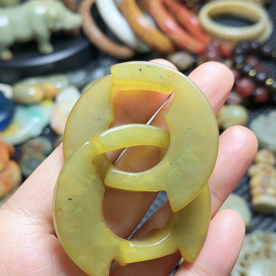 白玉菩提吊坠摆件