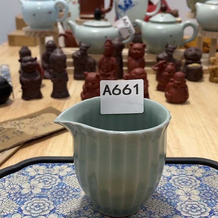 默认微瑕瓷器、茶具、壶、摆件，介意勿拍 