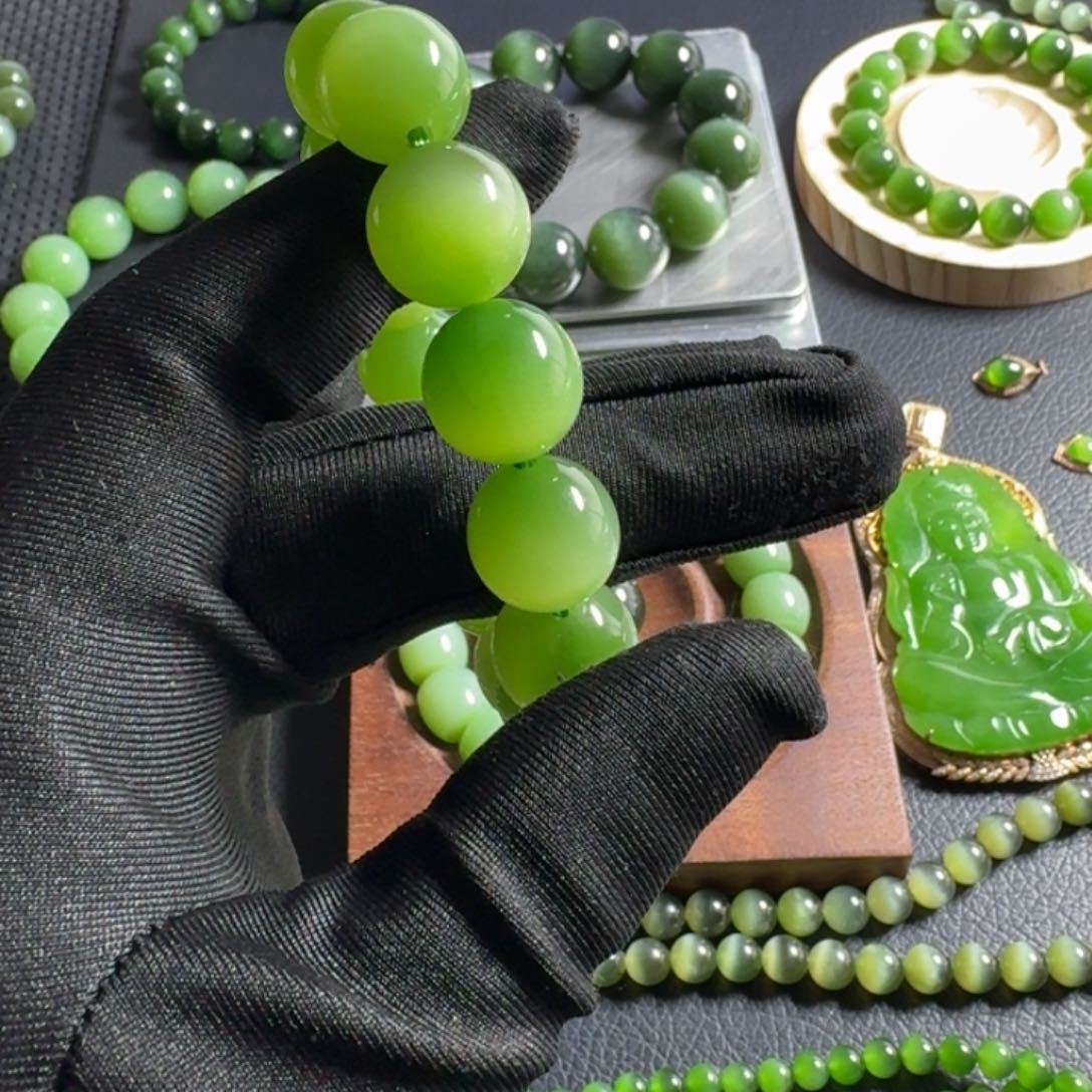 和田玉（碧玉）手串未镶嵌R****W