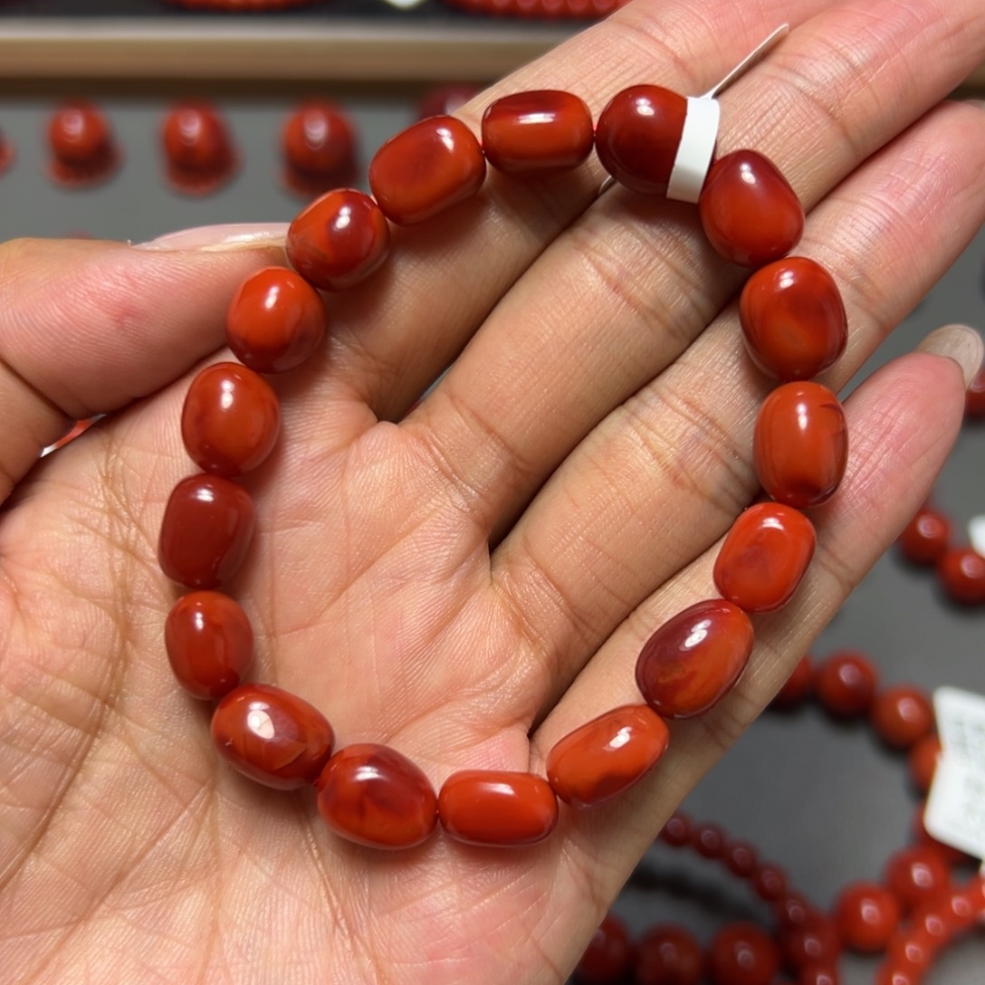 南红玛瑙未镶嵌手串 玫锦双色 约9mm 