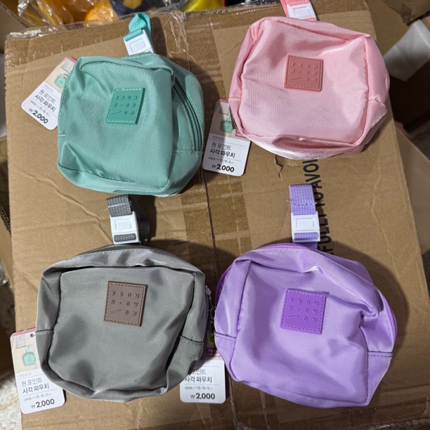 10*10*5cm 迷你零钱手腕包！挂包！无卡纸！