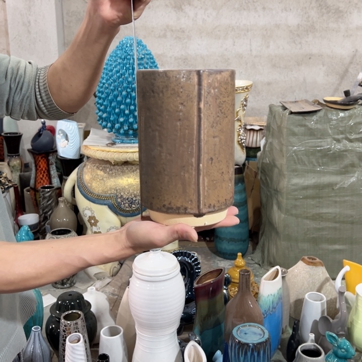 摆件高度22厘米口径13厘米微瑕捡漏