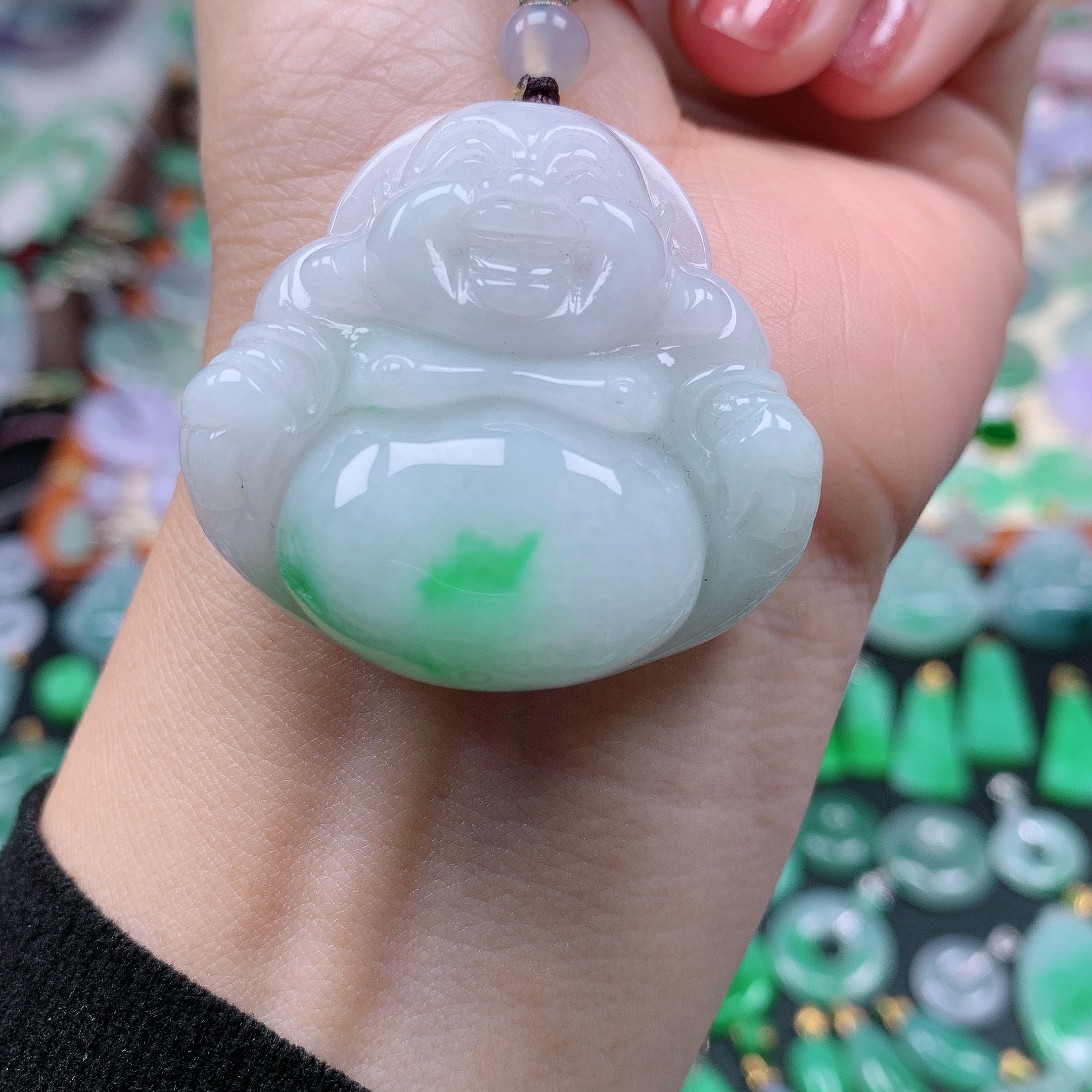 缅甸天然A货翡翠，飘绿佛公，编号446/1211尺38.8-40,5-12.2