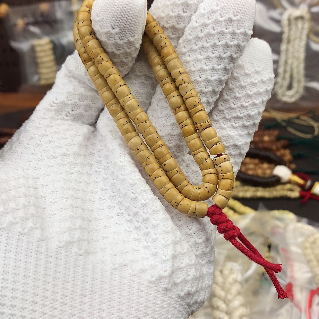 星月菩提吊坠小*儿卡六鸡油黄数星星大肠