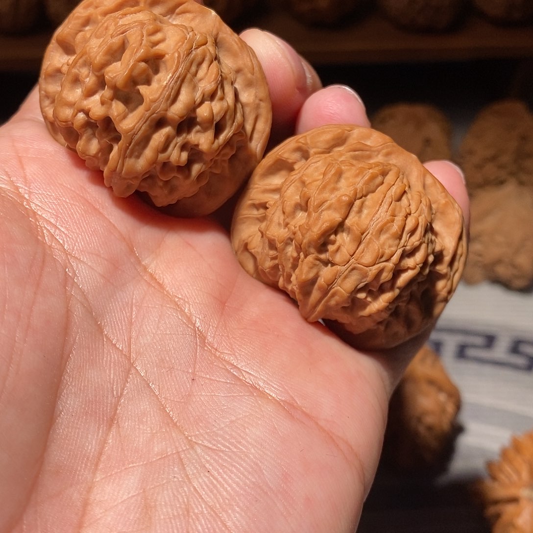 文玩核桃把件100天地全品40尺