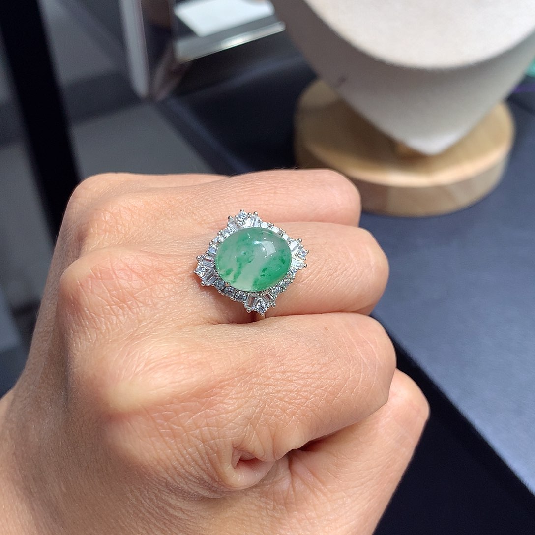 颈饰银S925镶嵌石英质玉（非洲翠）