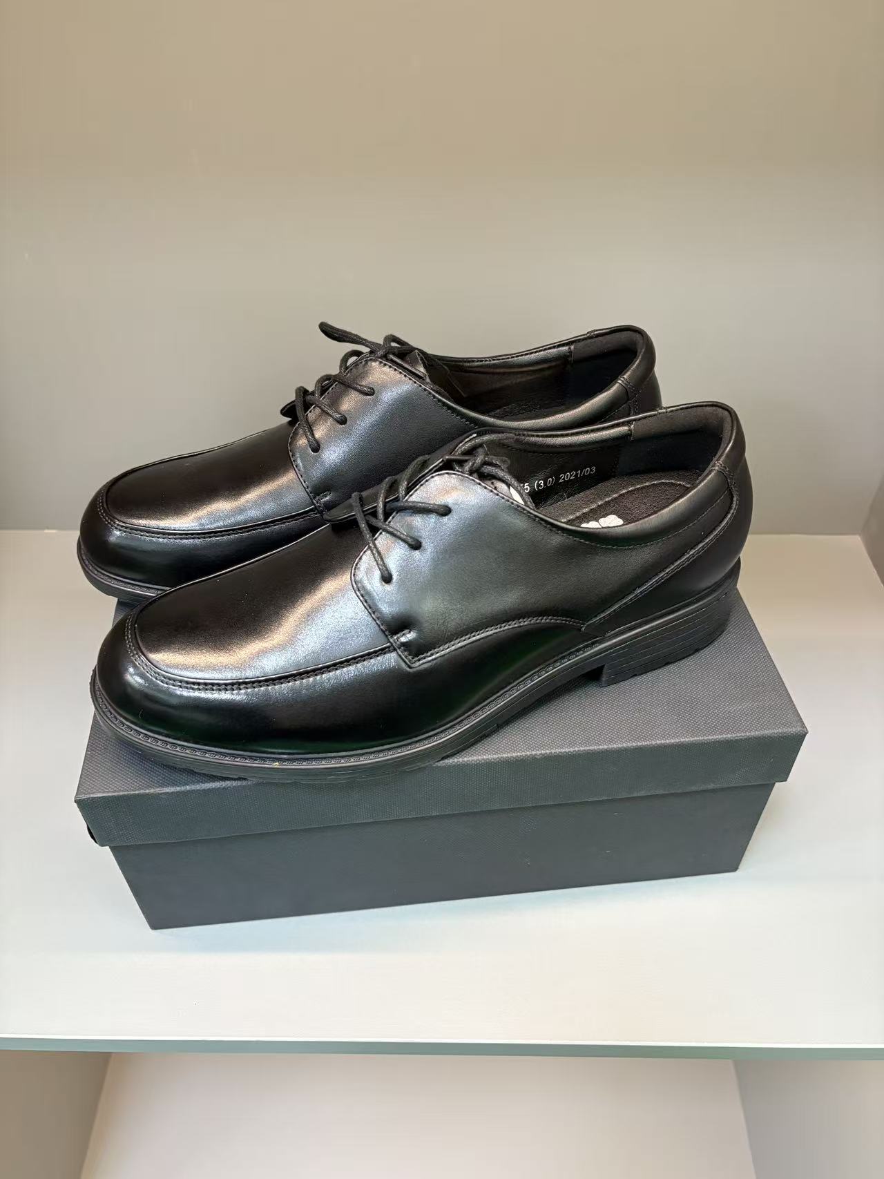 【武班长精选】系鞋带休闲皮鞋