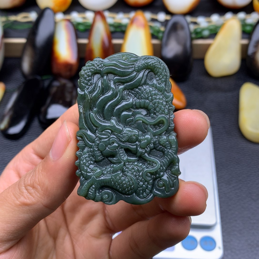 和田玉挂件未镶嵌