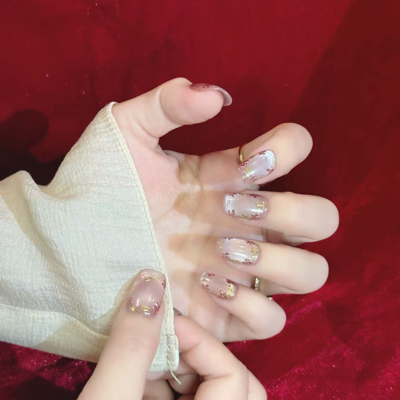 039粉意猫眼花环（纯手工穿戴甲）