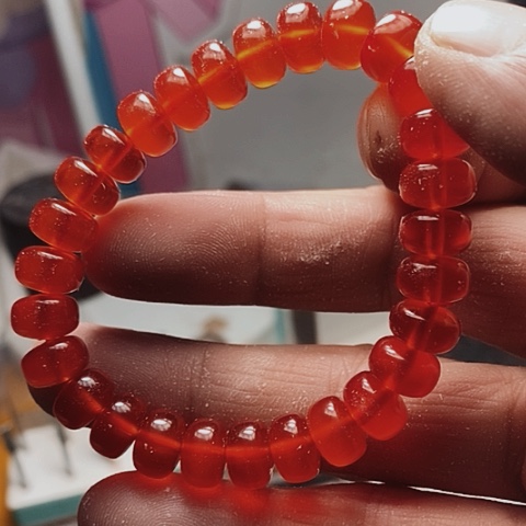 秋****0青鱼石红色手串28 颗