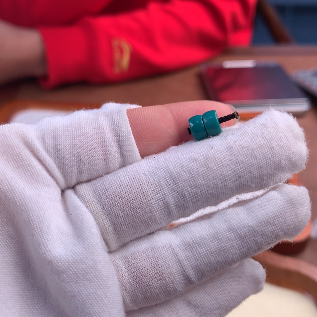 绿松石配饰未镶嵌L**四93