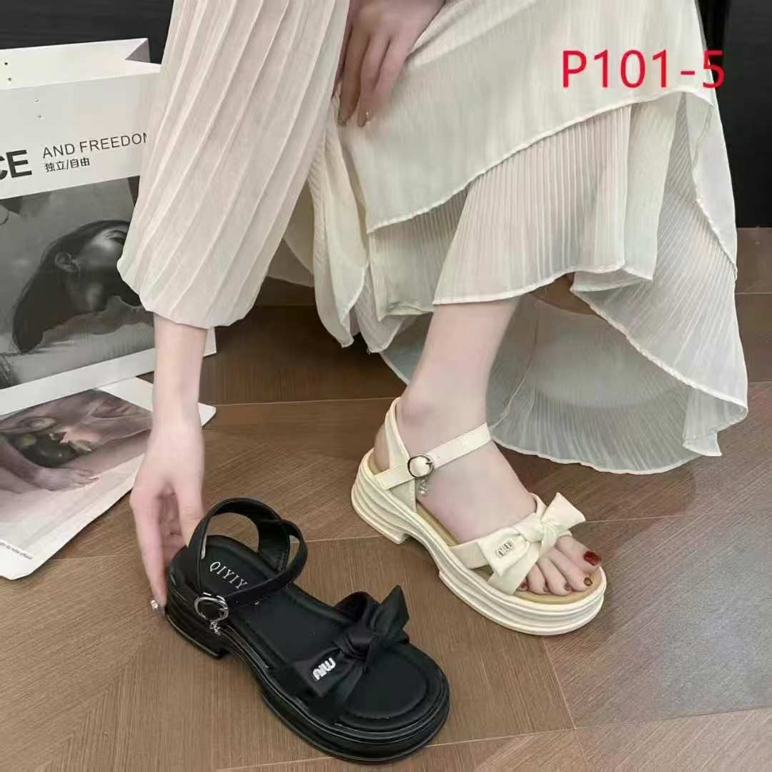 101-5平底休闲凉鞋2025新款夏季休闲踩屎感外穿平底防滑百搭