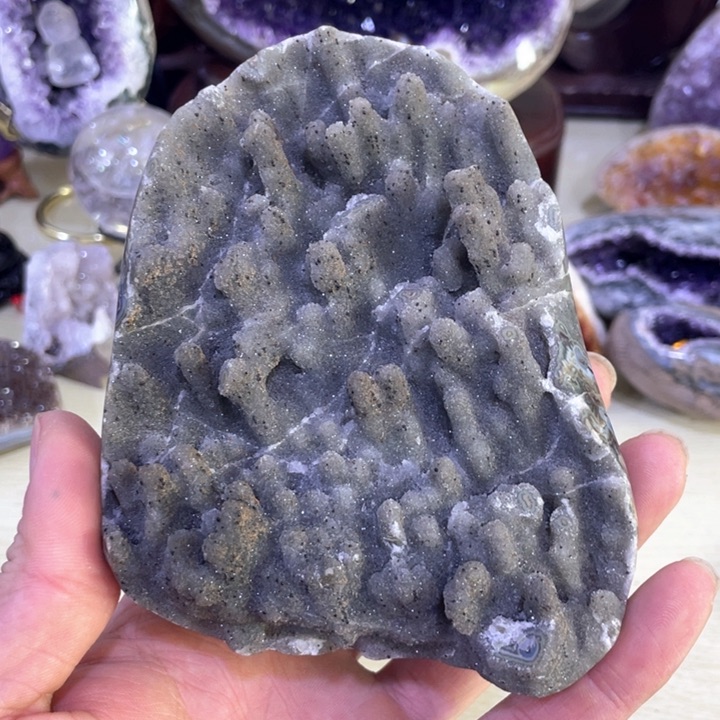 水晶森林未镶嵌紫晶