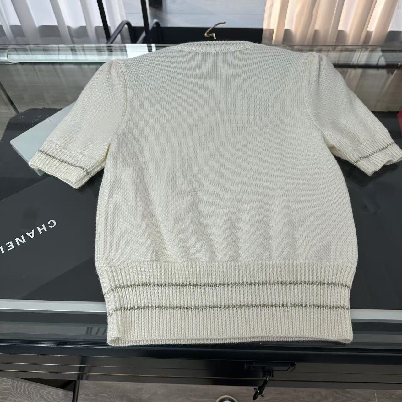 24早春新款金丝字母上衣【金色】