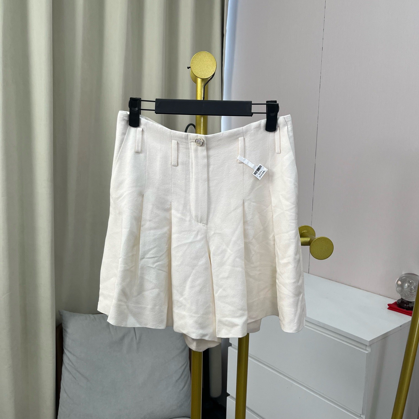 99新 Chanel/香奈儿 玄色 白色百褶裙 36码