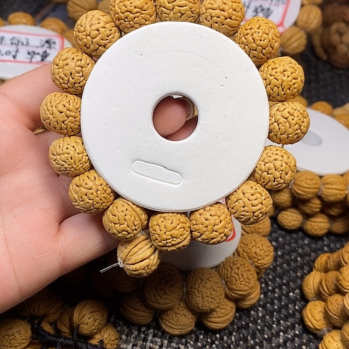 阿***哥手串桃核野生小龙鳞1.6/1.7