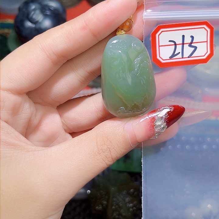 和田玉和田玉边角料随机发未镶嵌