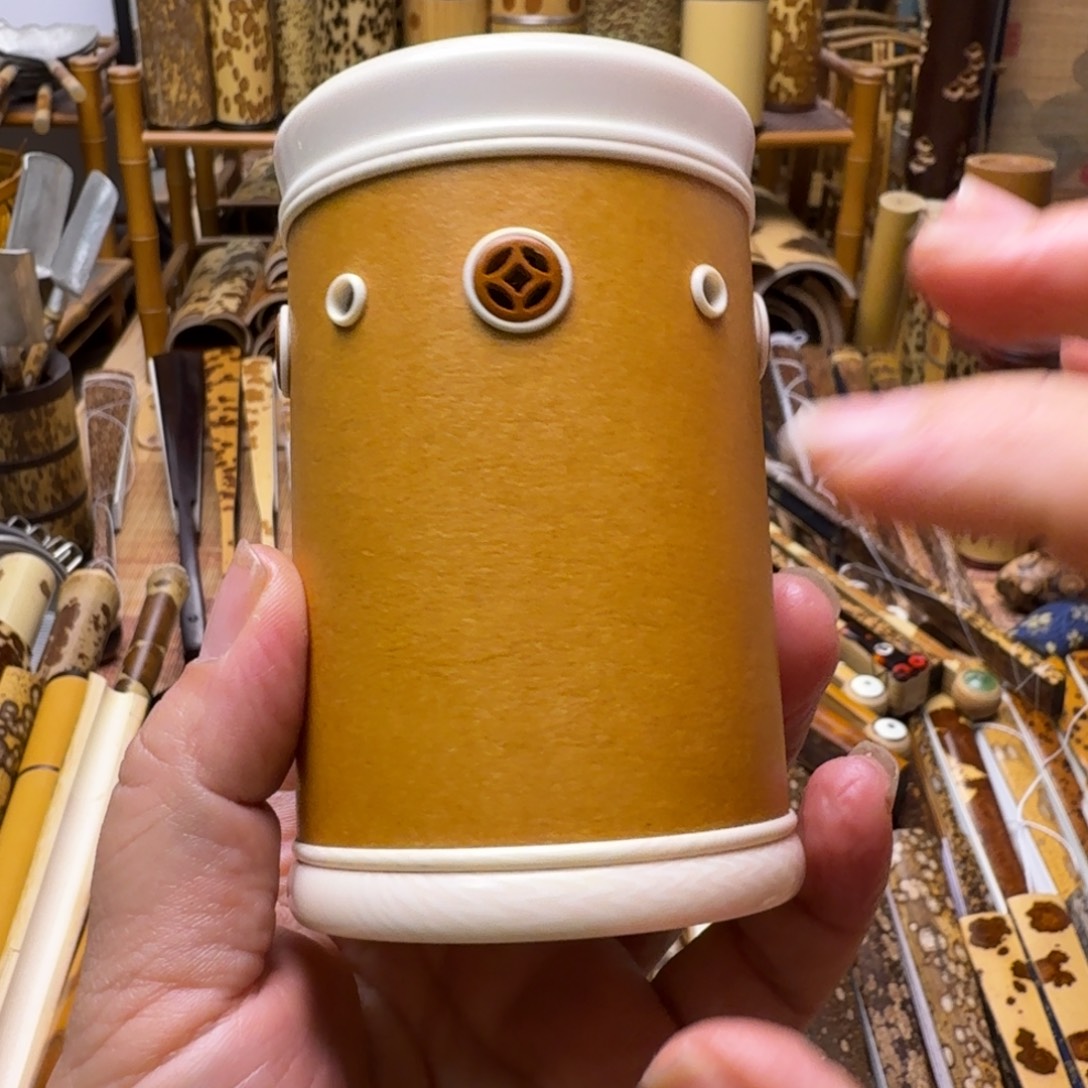 潇***东老料葫芦虫罐大哥拍下啦