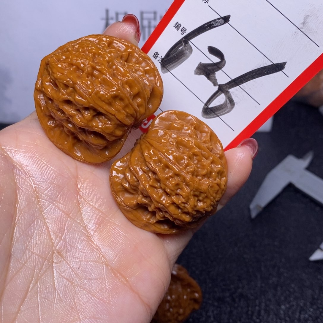 文玩核桃把件626/41.5公子帽