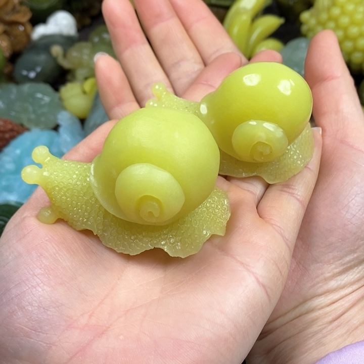 蛇纹石玉手把未镶嵌j****n