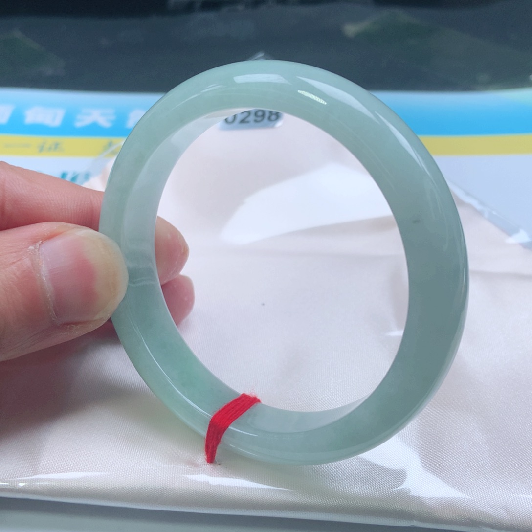 翡翠手镯未镶嵌0298号