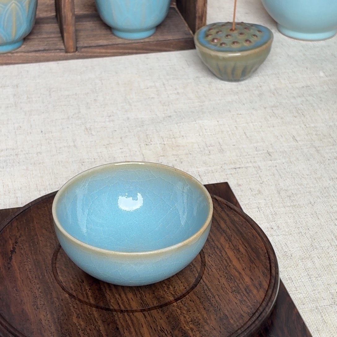 摆件陶福利 天青鸡心杯