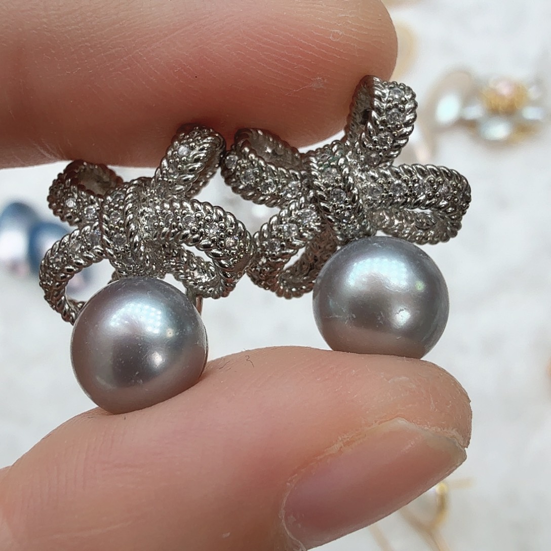 淡水珍珠未镶嵌耳饰