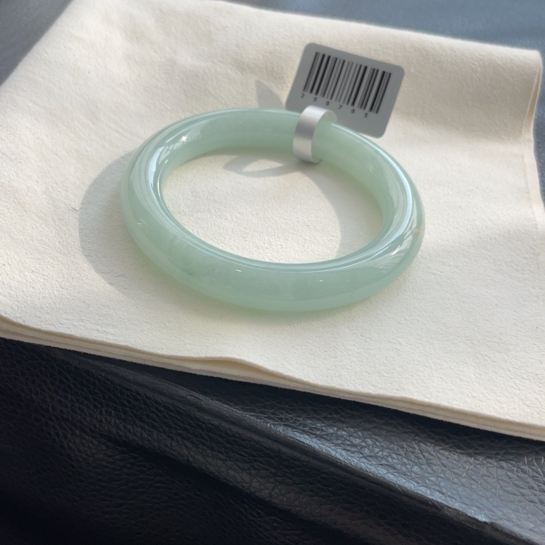 翡翠未镶嵌手镯53圆条