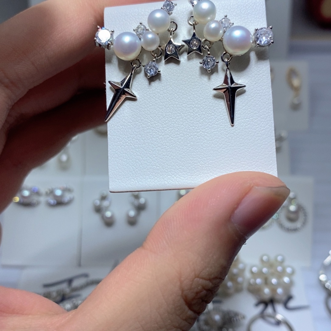 耳饰银S925镶嵌淡水珍珠