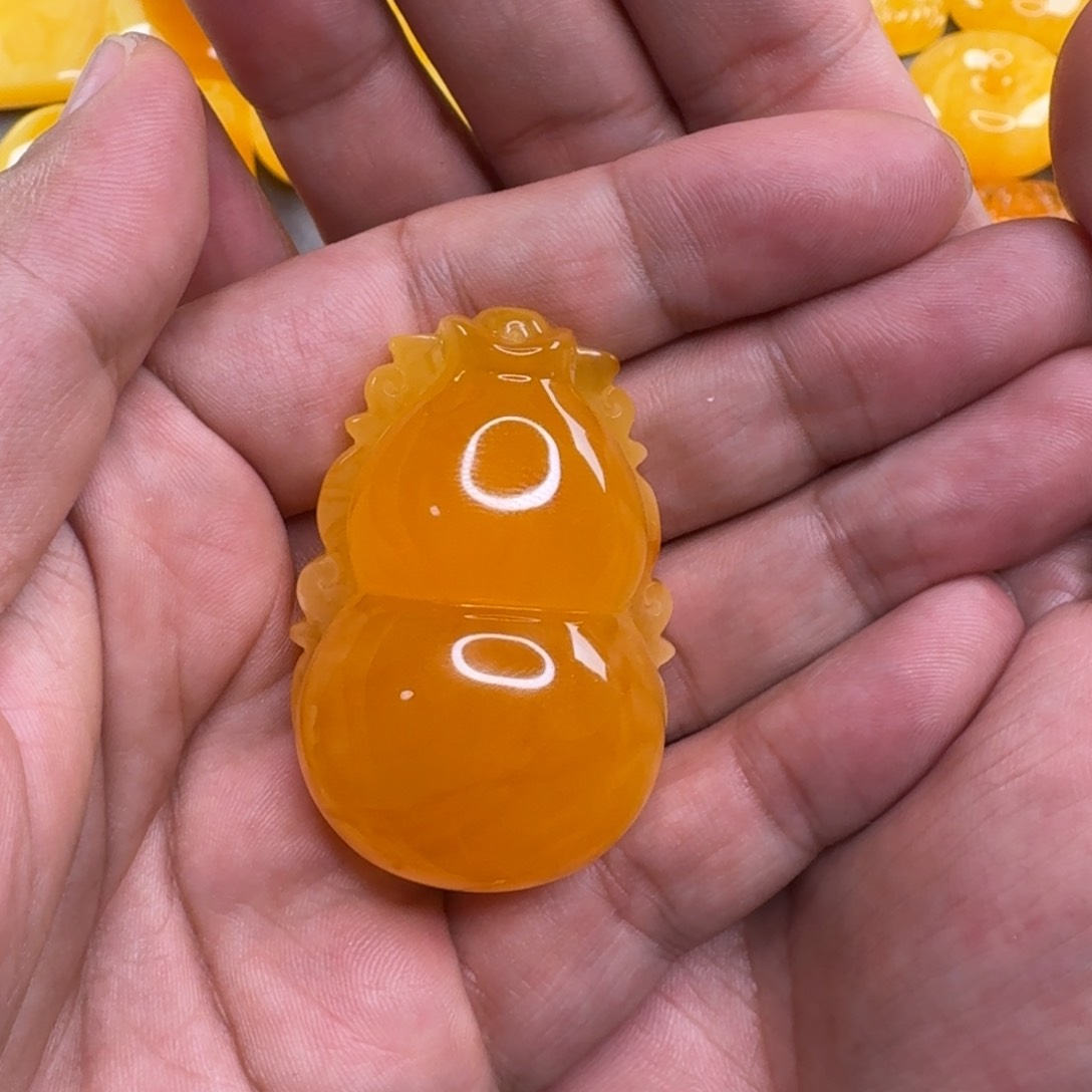 蜜蜡毛衣链未镶嵌