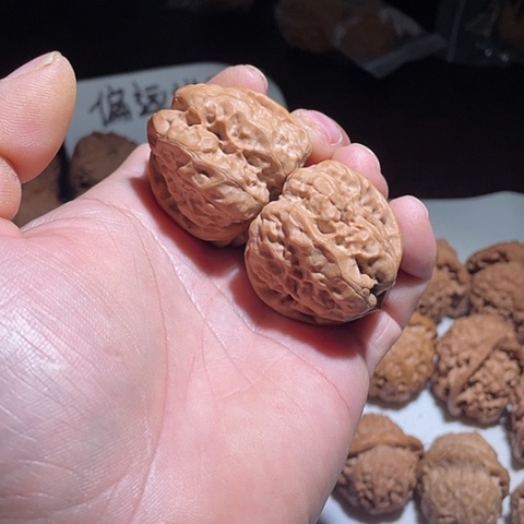 把件文玩核桃哈嘛