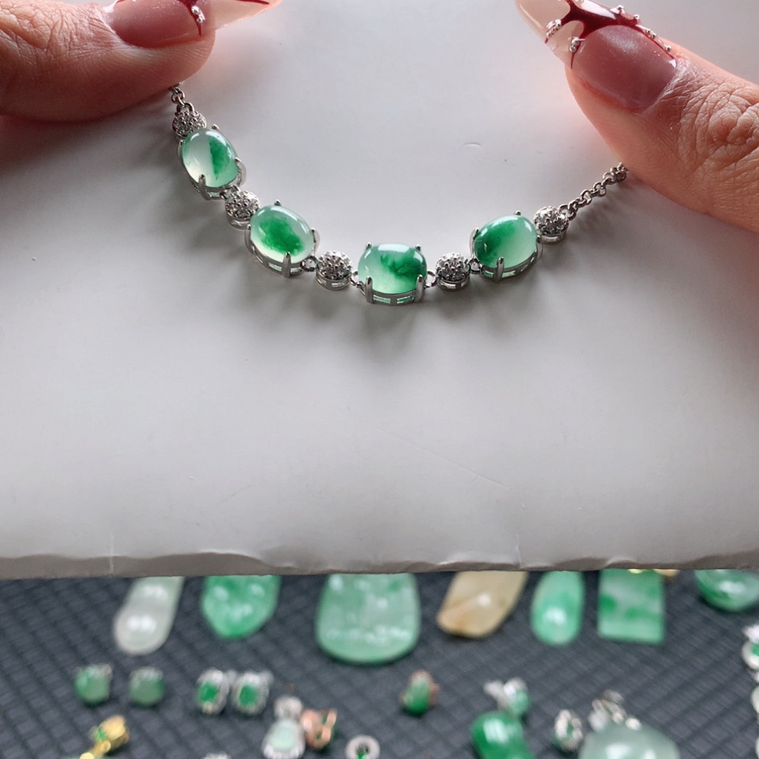 石英质玉手链未镶嵌