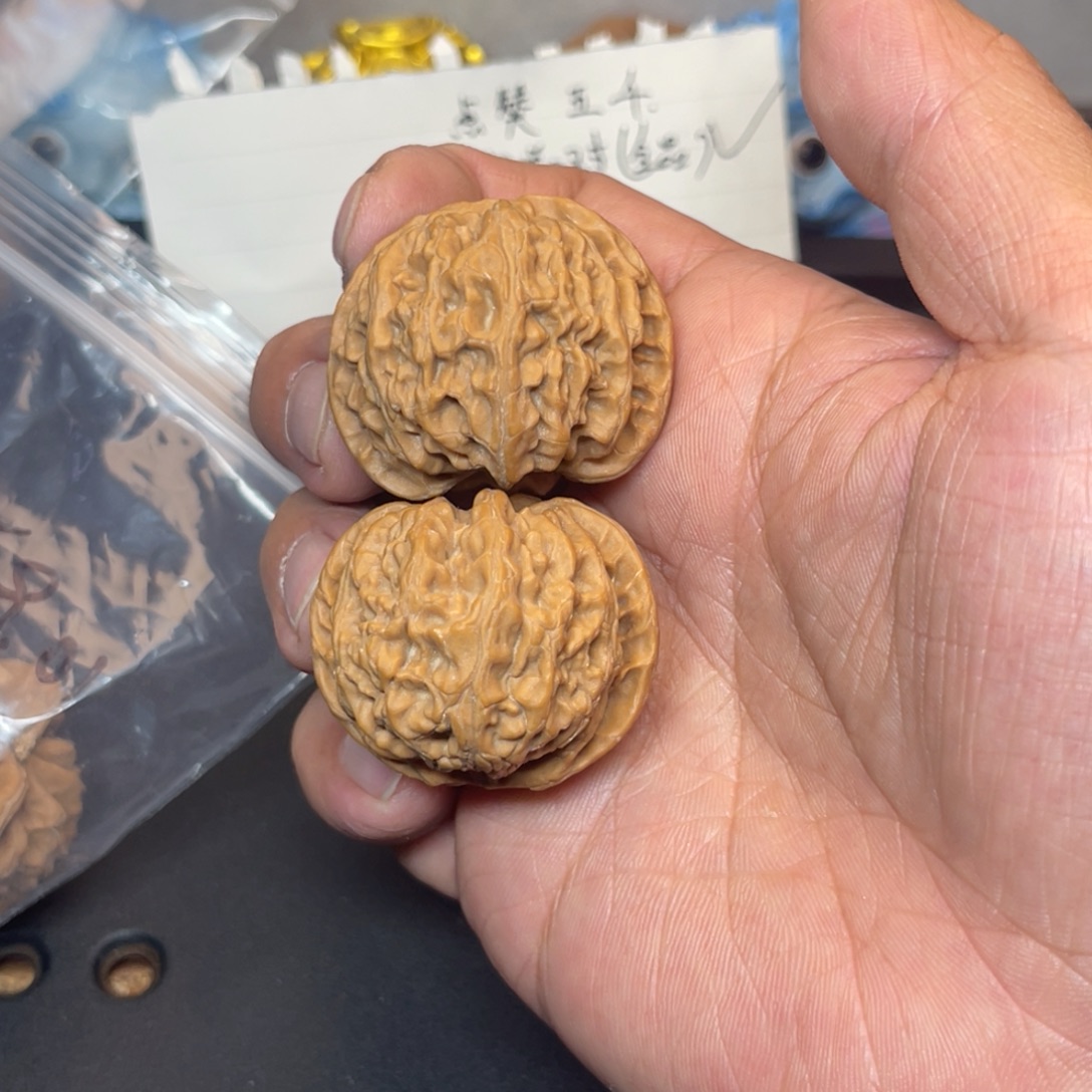 吊坠文玩核桃38全品无修苹果