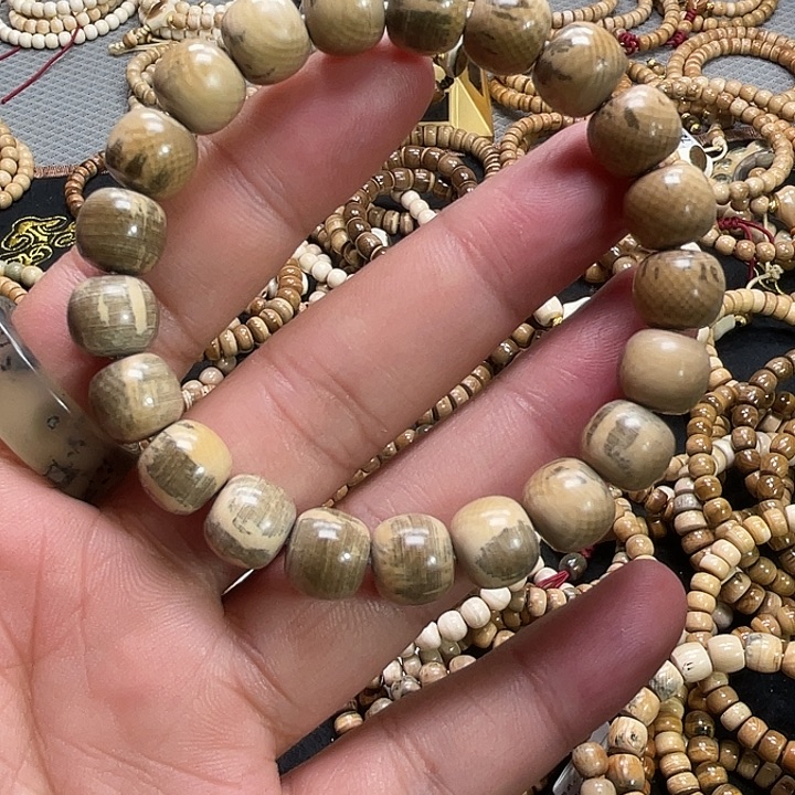 谢***7银S9259×10水墨咖色猛犸手串