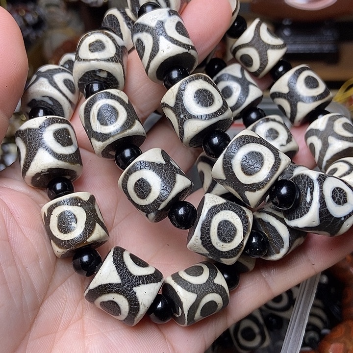 玛瑙/玉髓未镶嵌手链发一条