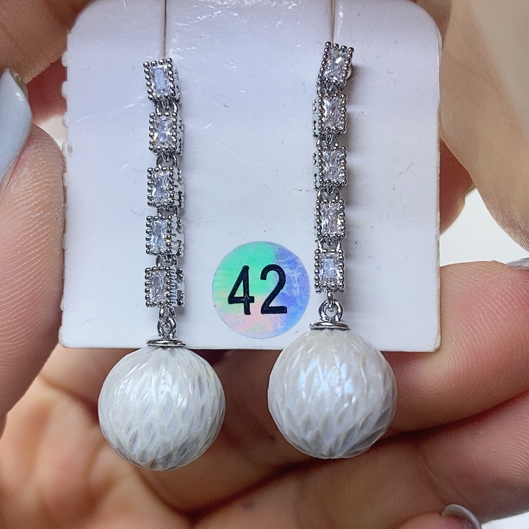 淡水珍珠耳钉未镶嵌