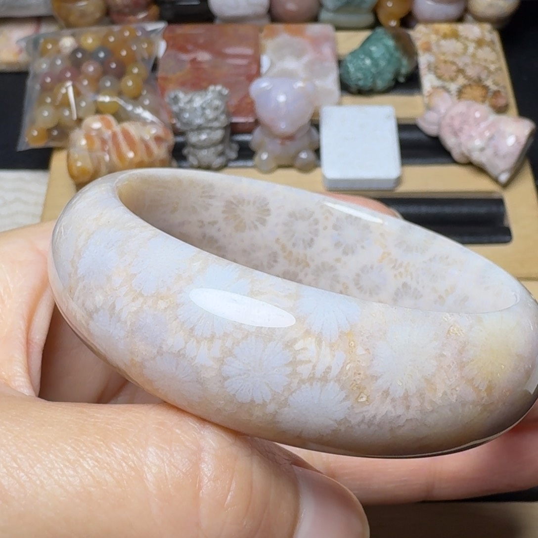 硅化玉54粉大花未镶嵌