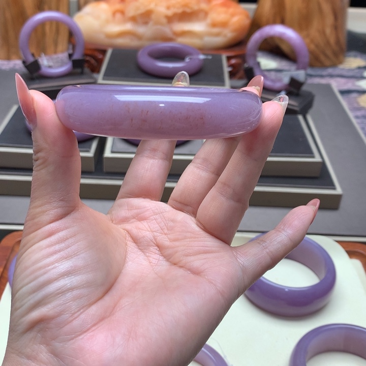 小****石英质玉手镯未镶嵌