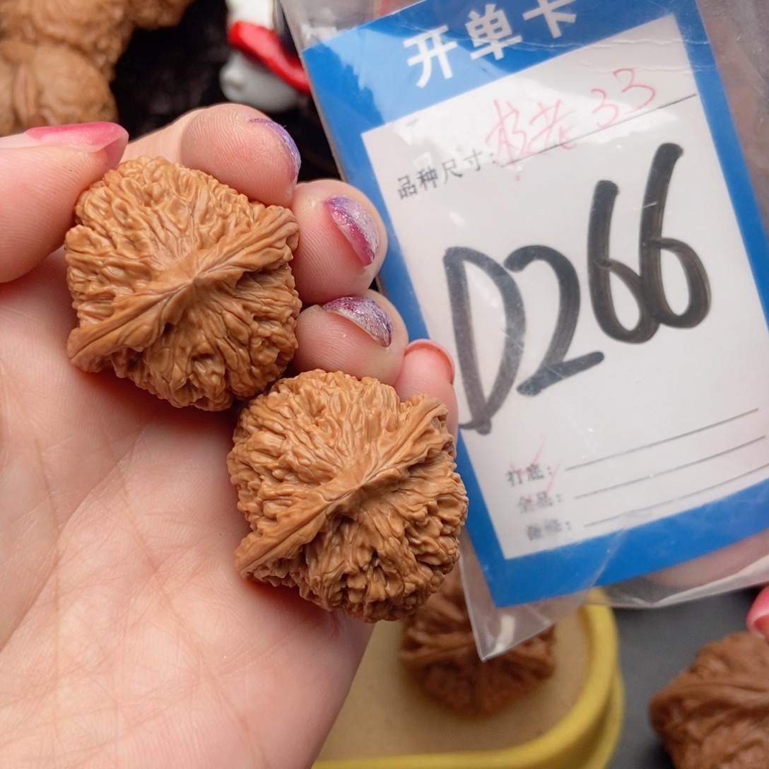吊坠桃核核桃核佬闷全品