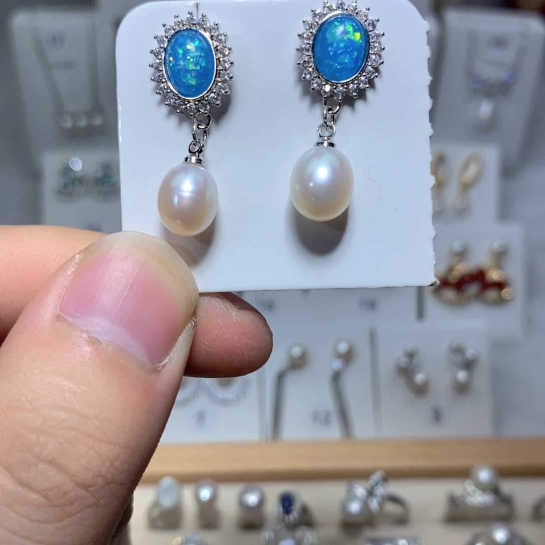 银S925镶嵌耳饰淡水珍珠