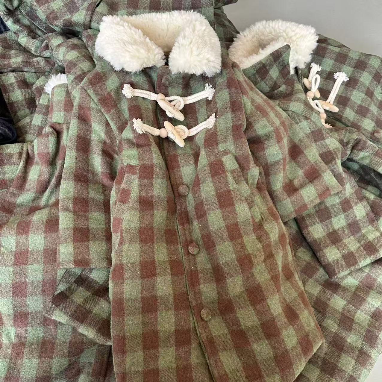 毛呢格子大衣（不支持退货）