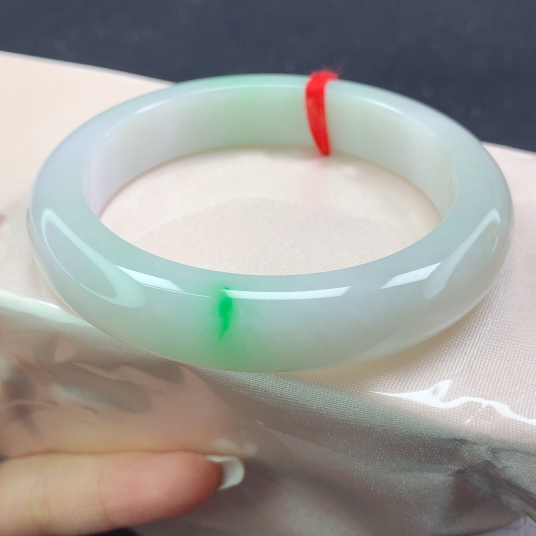 翡翠手镯未镶嵌（8号）