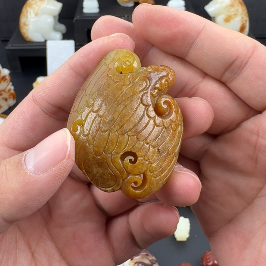 和田玉（糖玉）颈饰未镶嵌