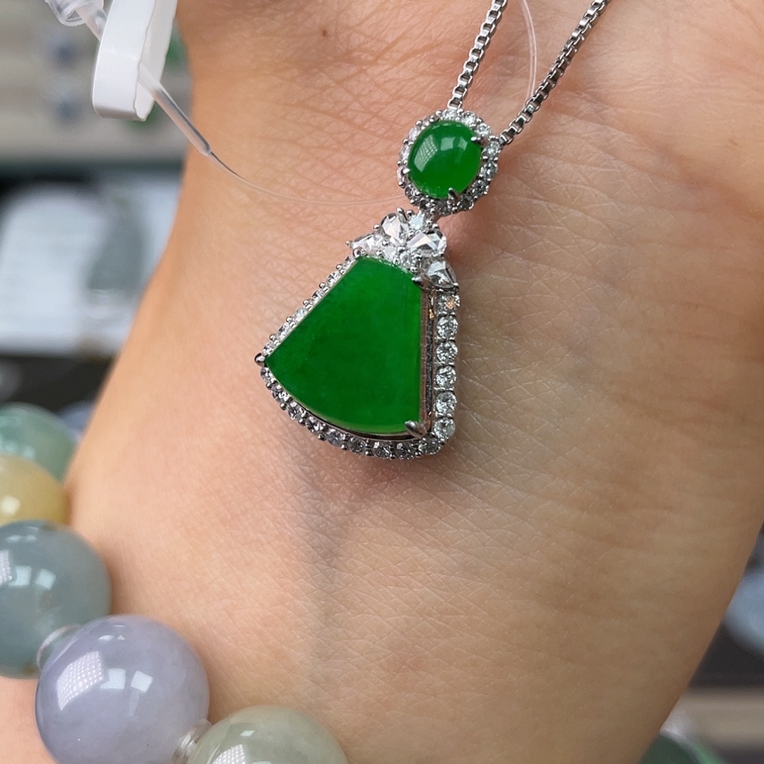 翡翠18K金镶嵌吊坠(不含链)