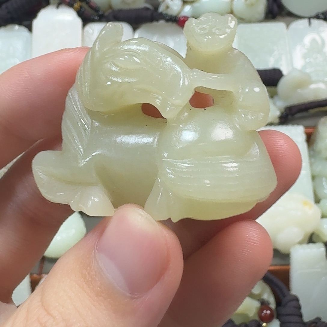 和田玉未镶嵌摆件