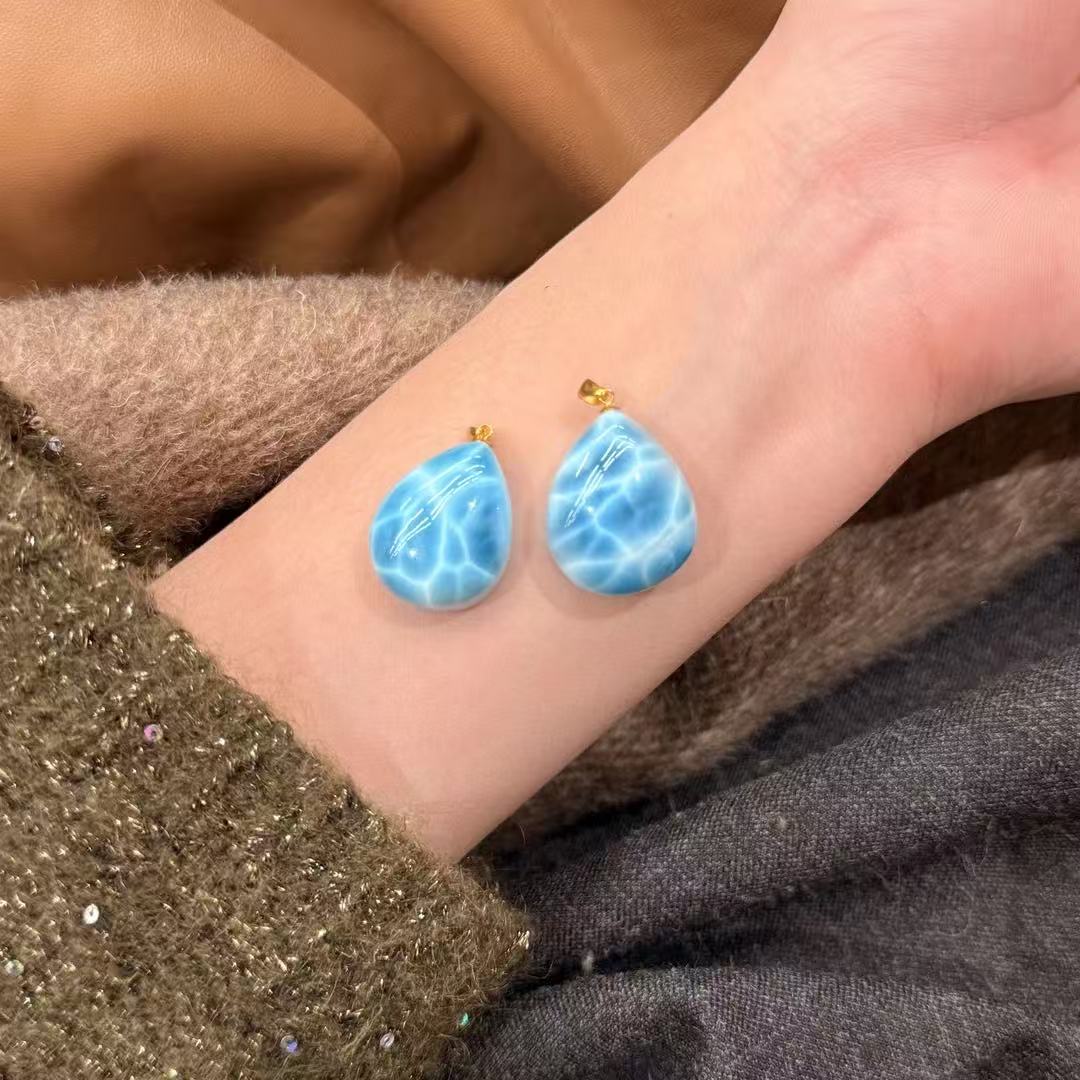 晶挖挖天然火山蓝龟背纹海纹石18k镶嵌水滴吊坠 2509多样性发一