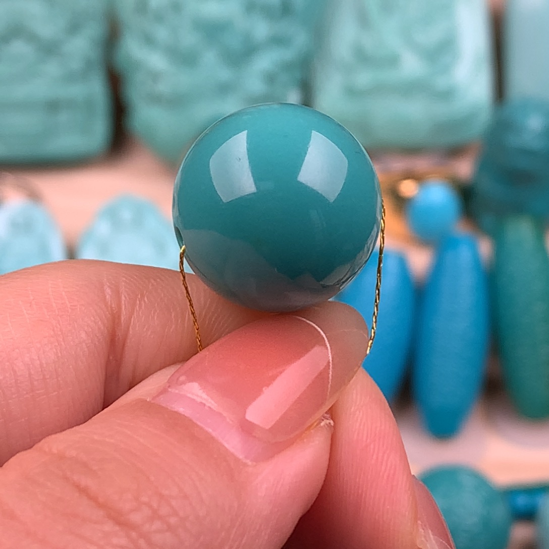 绿松石未镶嵌圆珠17.3