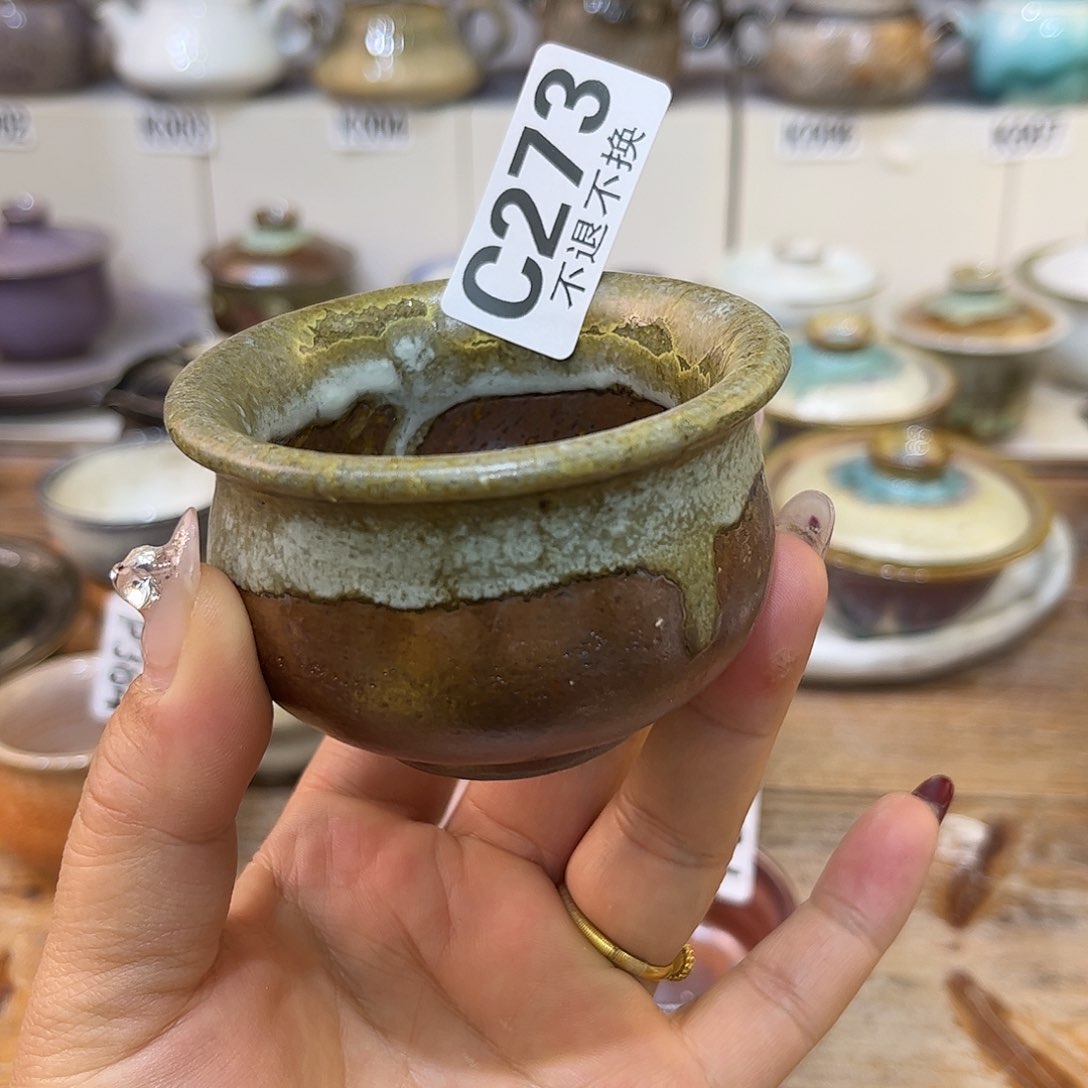 白泥茶杯陶瓷艺术