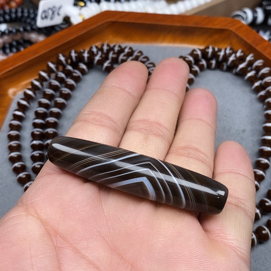 小***r玛瑙/玉髓未镶嵌手链