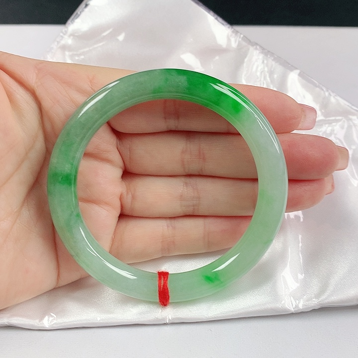 未镶嵌手镯翡翠翡翠682